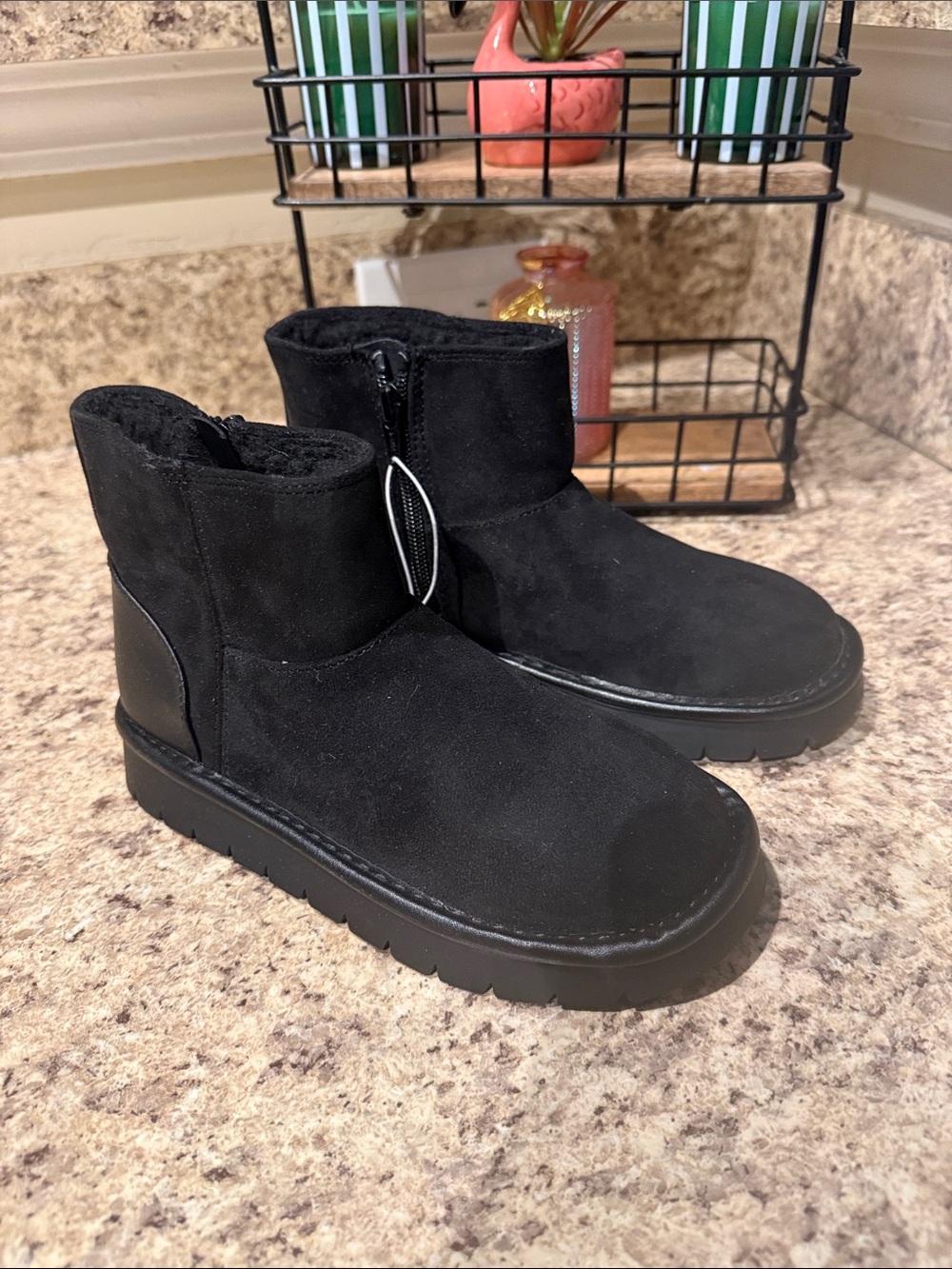 Cat & Jack Girl’s Faux Suede Black Ankle Boots with Side Zip Size 13 New
